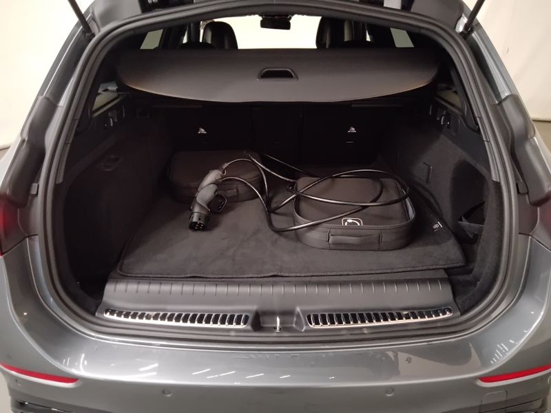 GuidiCar - Mercedes Classe C 2024 C SW 300 de phev AMG Line Advanced auto Usato