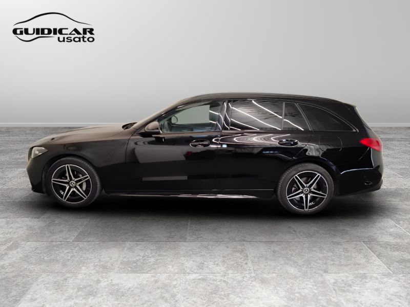 GuidiCar - Mercedes Classe C 2023 C SW 300 de phev Premium auto Usato