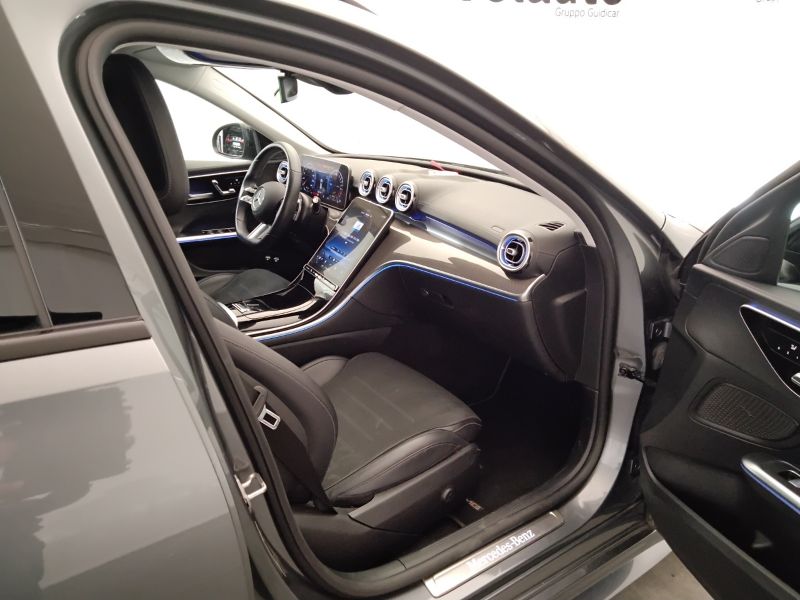 GuidiCar - Mercedes Classe C 2022 C SW 300 e phev Premium Plus auto Usato
