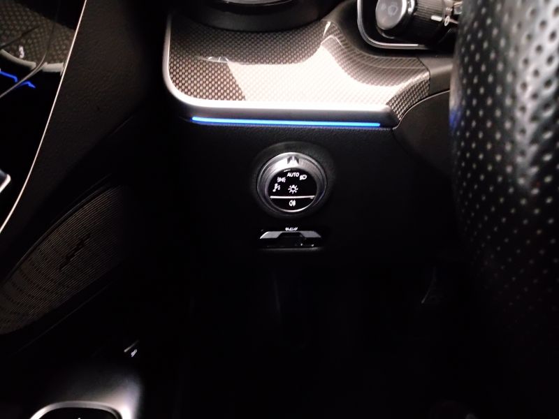 GuidiCar - Mercedes Classe C 2022 C SW 300 e phev Premium Plus auto Usato
