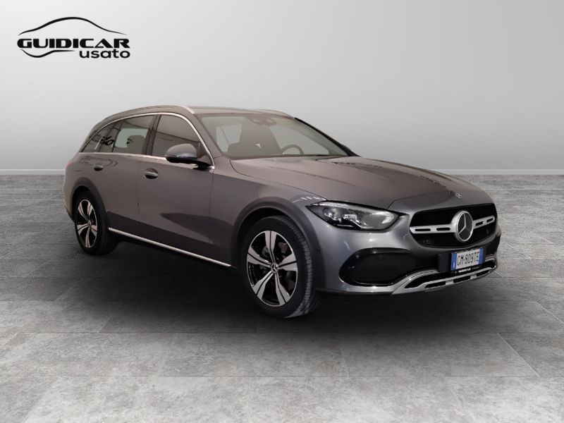 GuidiCar - Mercedes Classe C 2023 C SW All-Terrain 220 d mhev Premium 4matic auto Usato