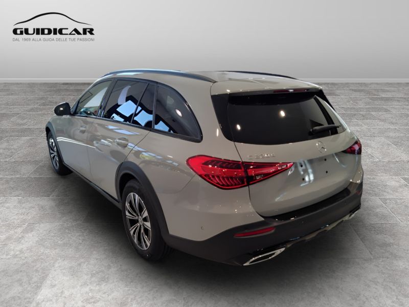 GuidiCar - MERCEDES BENZ CLASSE C STATION WAGON 1 C 220 d 4MATIC All Terrain Nuovo