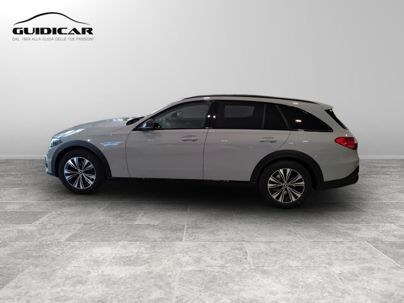 GuidiCar - MERCEDES BENZ CLASSE C STATION WAGON 1 C 220 d 4MATIC All Terrain Nuovo