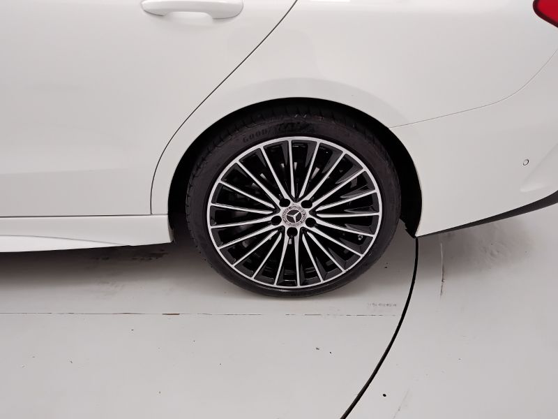 GuidiCar - Mercedes Classe C 2022 C SW 220 d mhev Premium auto Usato