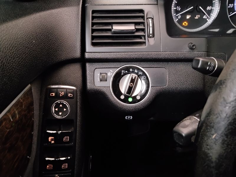 GuidiCar - Mercedes Classe C 2009 C SW 220 cdi Elegance Usato