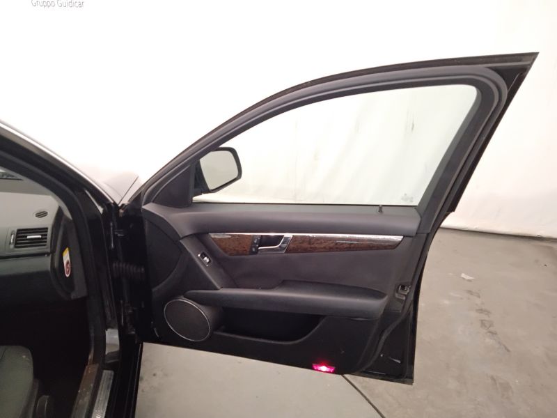 GuidiCar - Mercedes Classe C 2009 C SW 220 cdi Elegance Usato