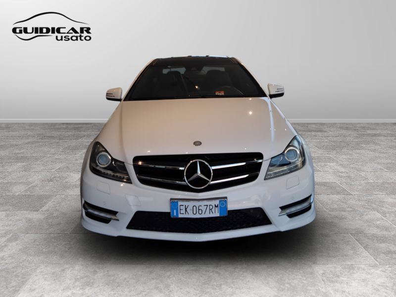 GuidiCar - Mercedes Classe C 2011 C Coupe 220 cdi (BE) Avantgarde Usato