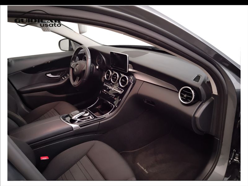 GuidiCar - Mercedes Classe C 2019 C 180 d (bt) Business auto Usato