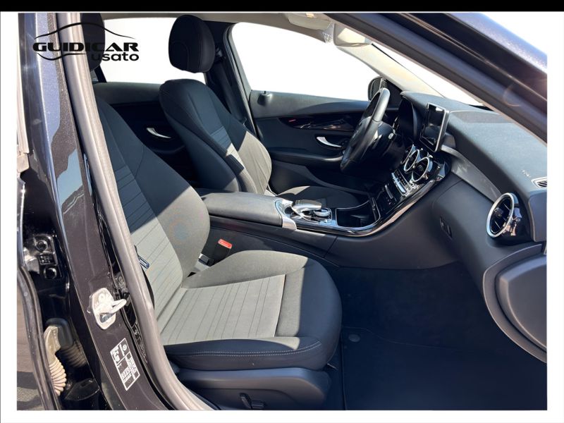 GuidiCar - Mercedes Classe C 2017 C 180 d (BT) Sport auto Usato
