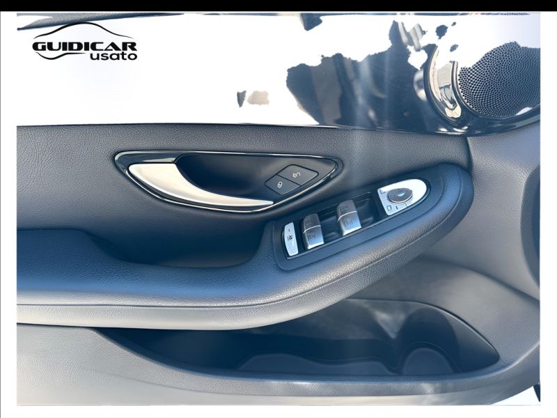 GuidiCar - Mercedes Classe C 2017 C 180 d (BT) Sport auto Usato