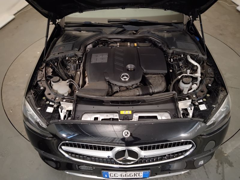 GuidiCar - Mercedes Classe C 2021 C 220 d mhev Sport auto Usato