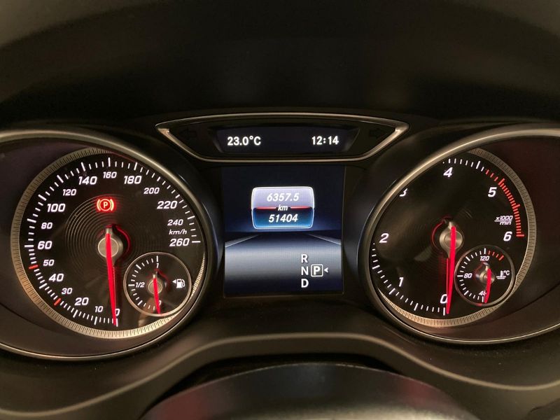 GuidiCar - Mercedes Classe CLA   (C117) 2019 Classe CLA (C/X117) - CLA 200 d S.W. Automatic Premium Usato