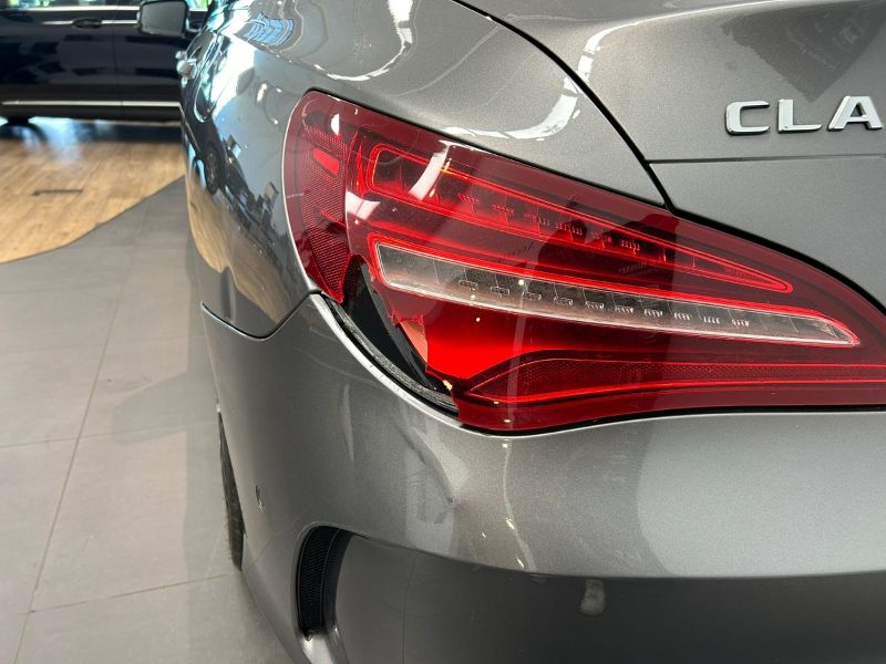 GuidiCar - Mercedes CLA 2019 CLA 200 d Premium 4matic auto FL Usato