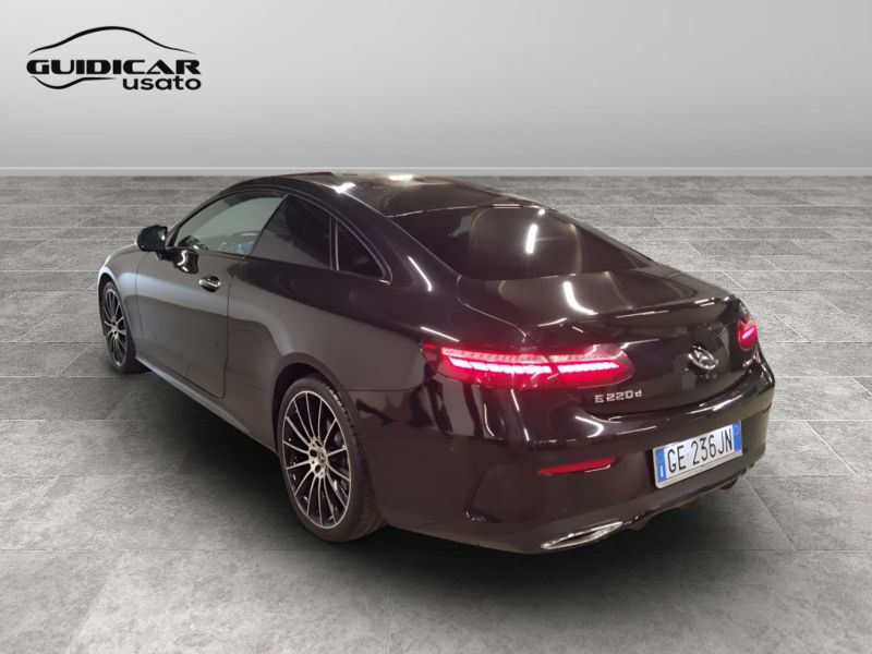 GuidiCar - Mercedes Classe E 2021 E Coupe 220 d Premium Plus 4matic auto my20 Usato