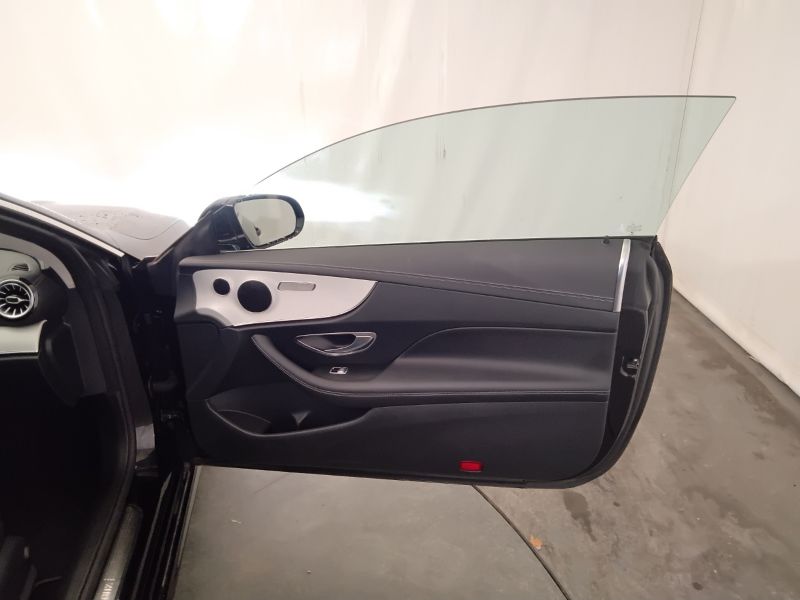 GuidiCar - Mercedes Classe E 2022 E Coupe 220 d Sport 4matic auto Usato