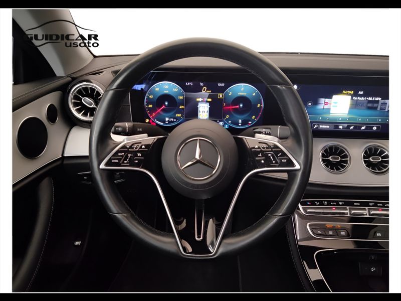 GuidiCar - Mercedes Classe E 2022 E Coupe 220 d Sport 4matic auto Usato