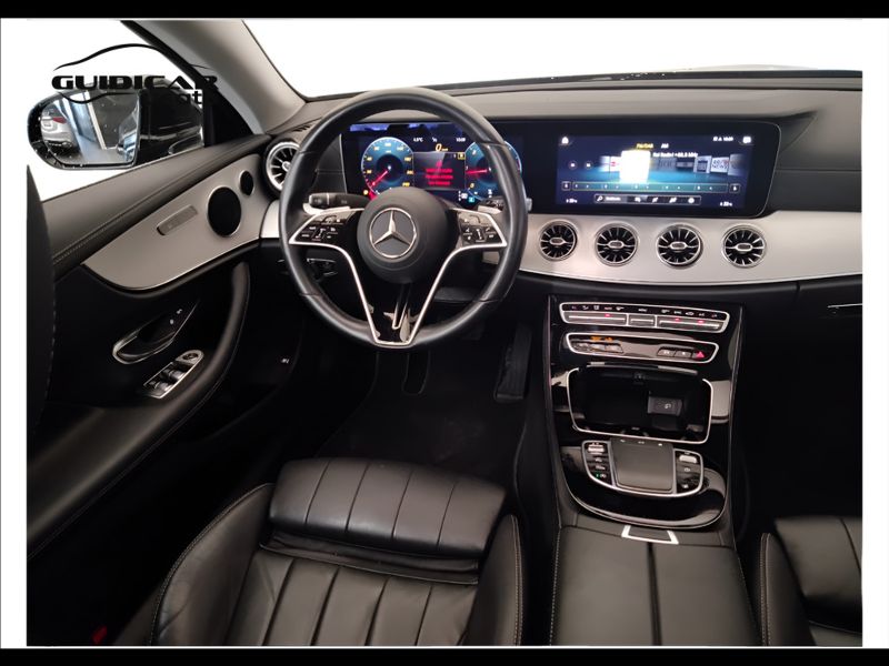 GuidiCar - Mercedes Classe E 2022 E Coupe 220 d Sport 4matic auto Usato