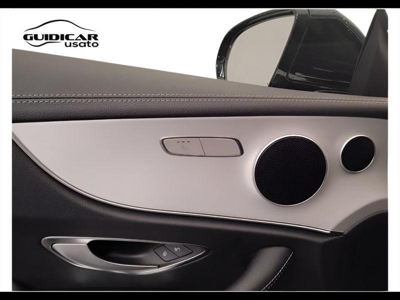 GuidiCar - Mercedes Classe E 2022 E Coupe 220 d Sport 4matic auto Usato
