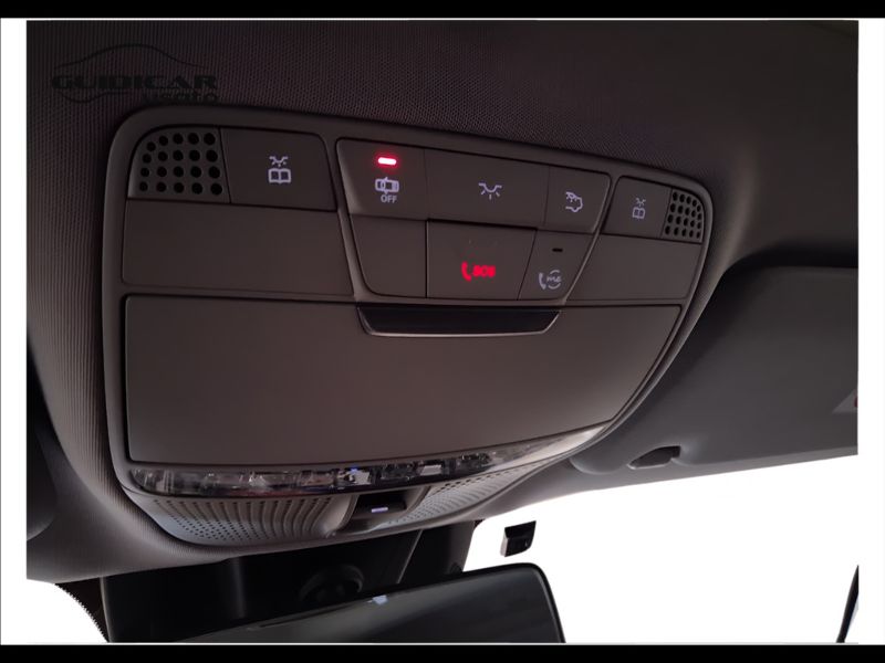GuidiCar - Mercedes Classe E 2022 E Coupe 220 d Sport 4matic auto Usato