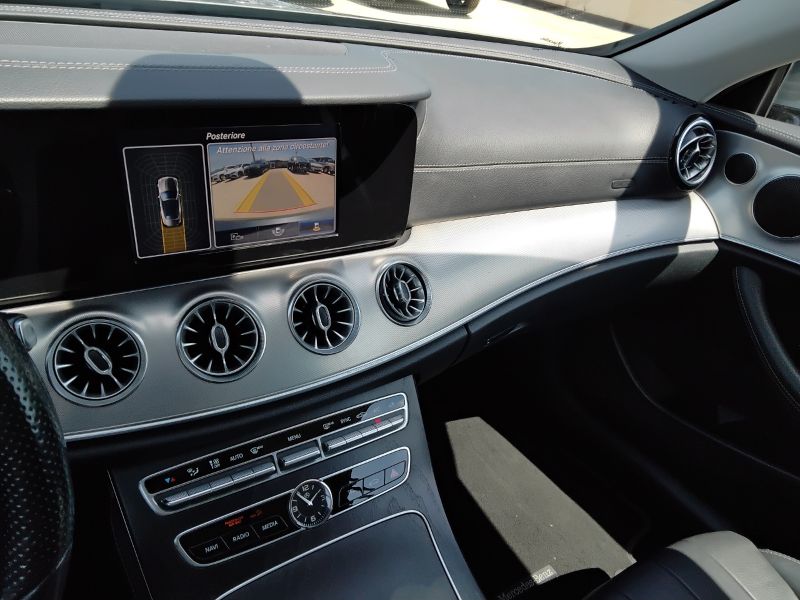 GuidiCar - Mercedes Classe E 2018 E Cabrio 220 d Business Sport auto Usato