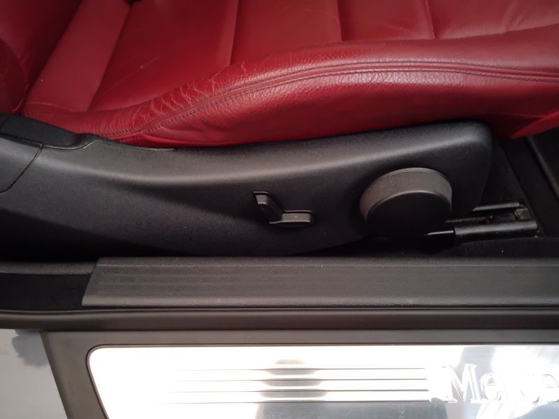 GuidiCar - Mercedes Classe E Coupé E 250 Coupé BlueTEC Premium