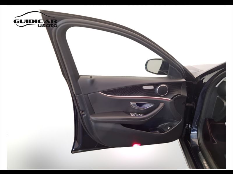 GuidiCar - Mercedes Classe E 2018 E SW All-Terrain 350 d Premium 4matic auto Usato