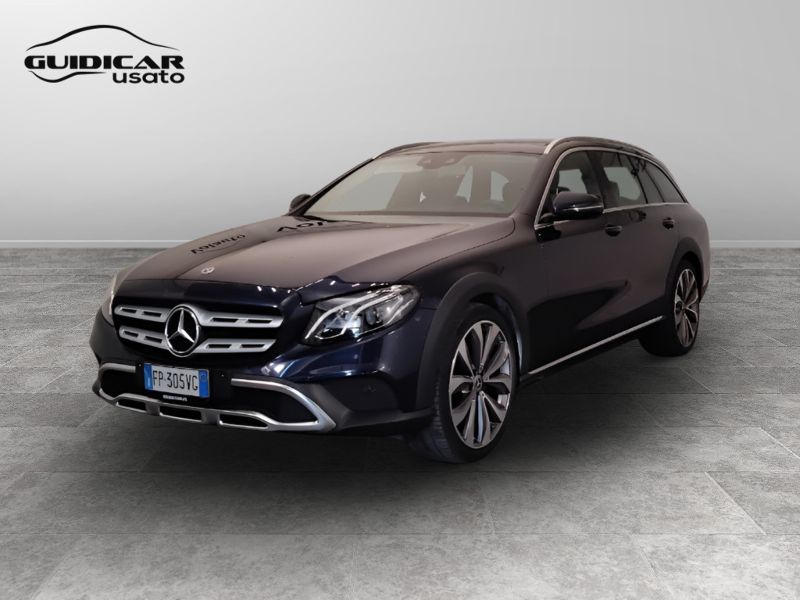 GuidiCar - Mercedes Classe E 2018 E SW All-Terrain 350 d Premium 4matic auto Usato