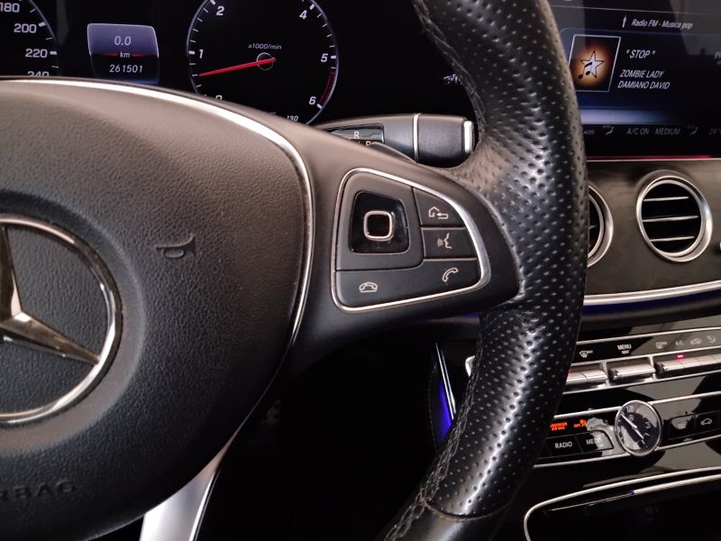 GuidiCar - Mercedes Classe E 2018 E SW All-Terrain 350 d Premium 4matic auto Usato