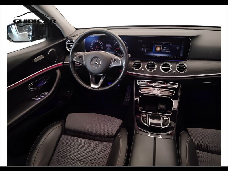 GuidiCar - Mercedes Classe E 2018 E SW All-Terrain 350 d Premium 4matic auto Usato