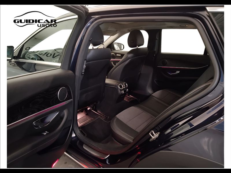 GuidiCar - Mercedes Classe E 2018 E SW All-Terrain 350 d Premium 4matic auto Usato
