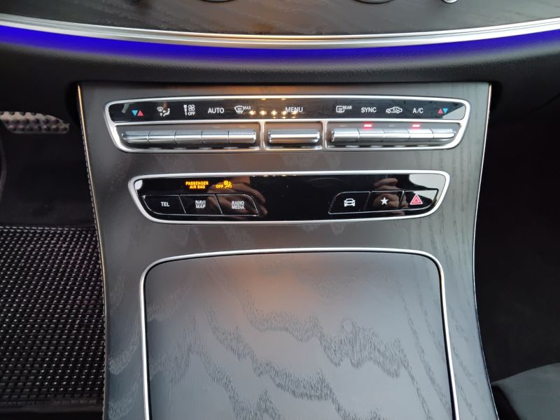 GuidiCar - Mercedes Classe E 2022 E SW 220 d mhev Premium Plus auto Usato