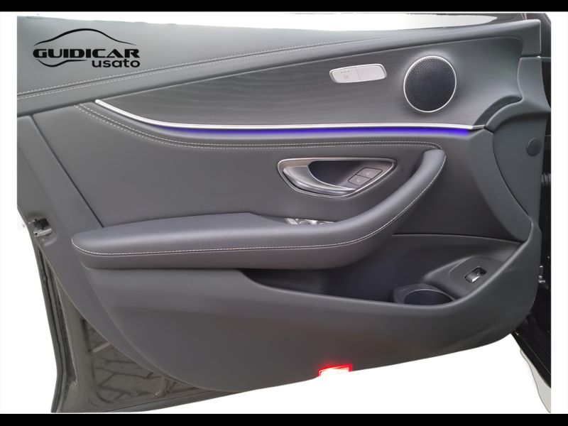 GuidiCar - Mercedes Classe E 2022 E SW 220 d mhev Premium Plus auto Usato