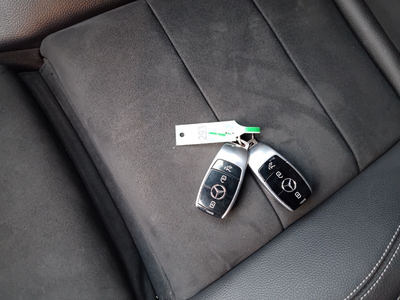 GuidiCar - Mercedes Classe E 2022 E SW 220 d mhev Premium Plus auto Usato