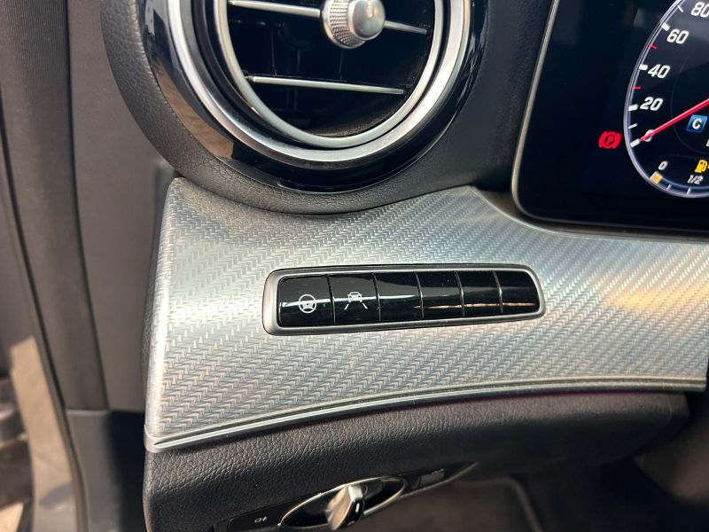 GuidiCar - Mercedes Classe E 2020 E SW 220 d Premium auto my20 Usato