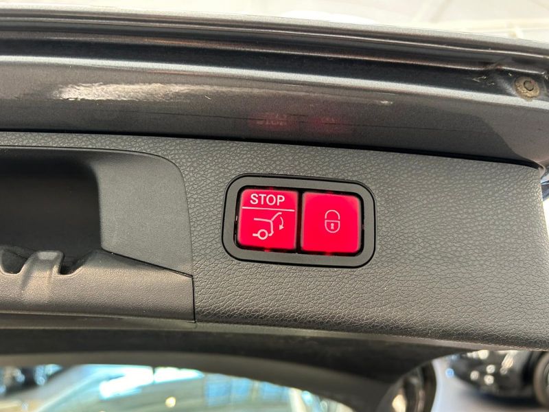 GuidiCar - Mercedes Classe E 2020 E SW 220 d Premium auto my20 Usato
