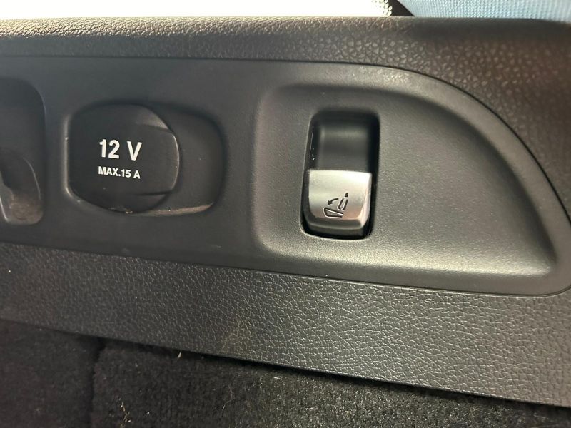 GuidiCar - Mercedes Classe E 2020 E SW 220 d Premium auto my20 Usato