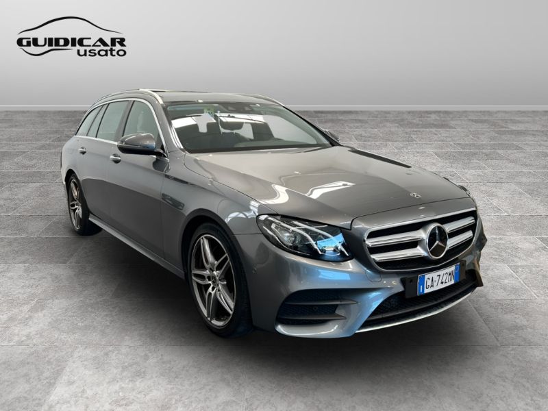 GuidiCar - Mercedes Classe E 2020 E SW 220 d Premium auto my20 Usato