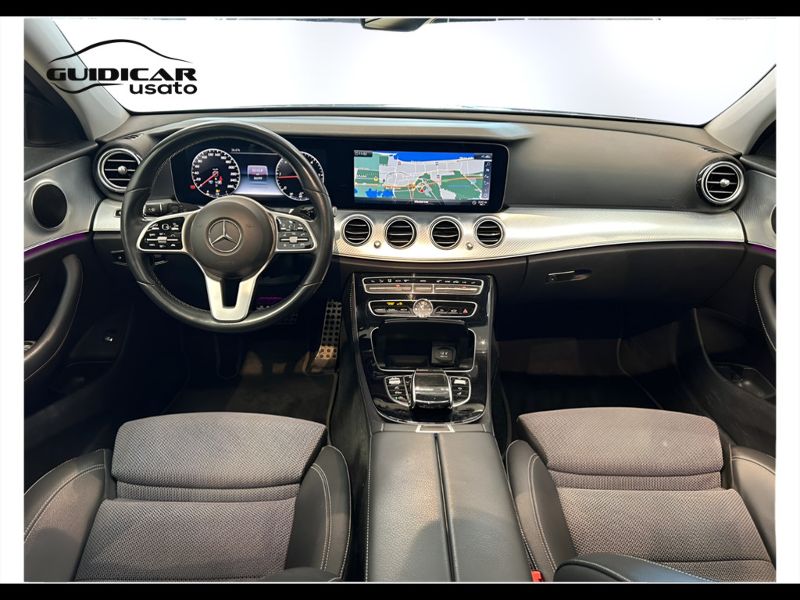 GuidiCar - Mercedes Classe E 2020 E SW 220 d Premium auto my20 Usato