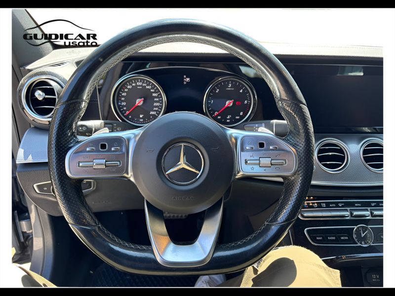 GuidiCar - Mercedes Classe E 2018 E SW 400 d Premium 4matic auto Usato