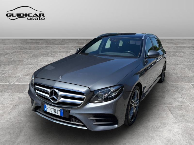 GuidiCar - Mercedes Classe E 2018 E SW 400 d Premium 4matic auto Usato