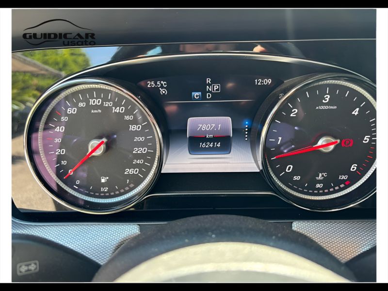 GuidiCar - Mercedes Classe E 2018 E SW 400 d Premium 4matic auto Usato