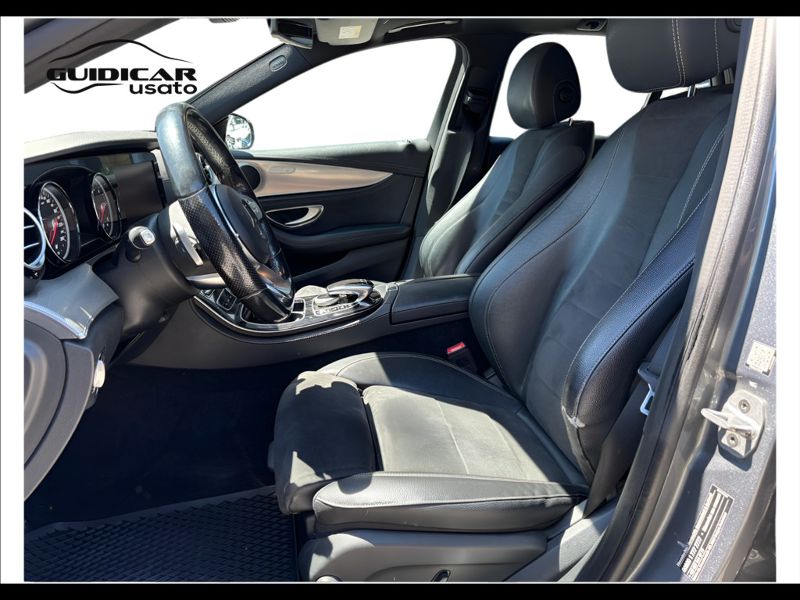 GuidiCar - Mercedes Classe E 2018 E SW 400 d Premium 4matic auto Usato