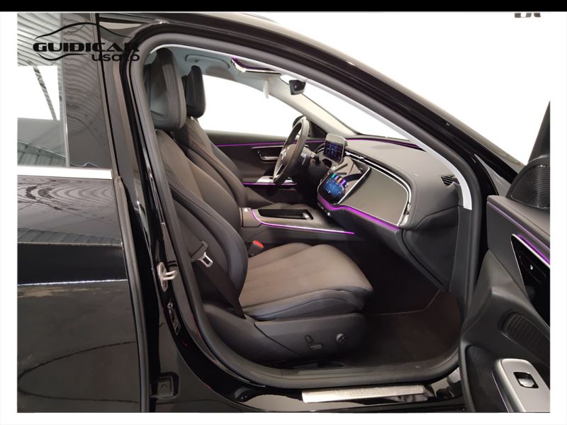 GuidiCar - Mercedes Classe E 2024 E SW 220 d Advanced auto Usato