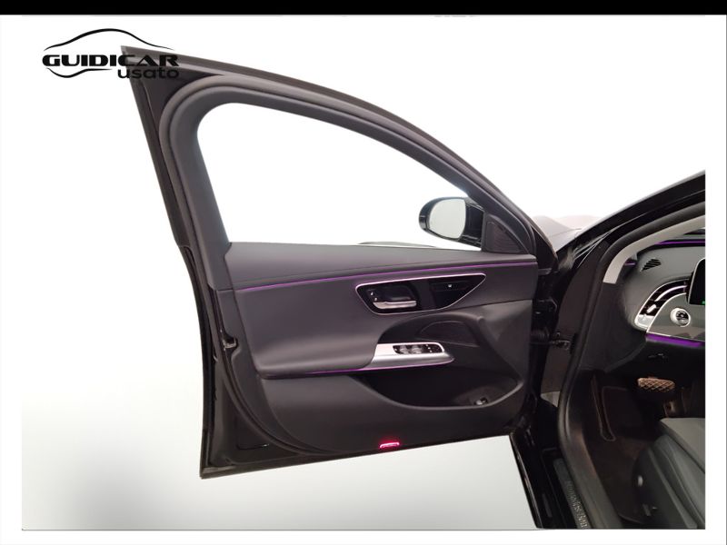 GuidiCar - Mercedes Classe E 2024 E SW 220 d Advanced auto Usato