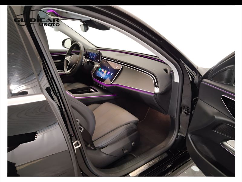 GuidiCar - Mercedes Classe E 2024 E SW 220 d Advanced auto Usato