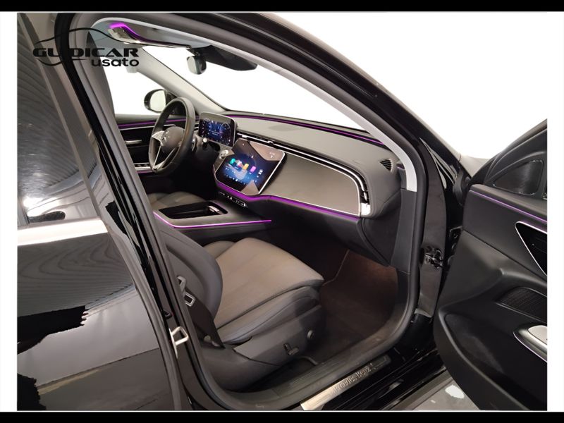 GuidiCar - Mercedes Classe E 2024 E SW 220 d Advanced auto Usato
