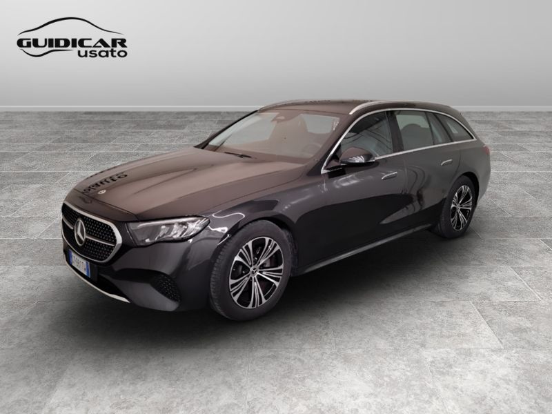 GuidiCar - Mercedes Classe E 2024 E SW 220 d Advanced auto Usato