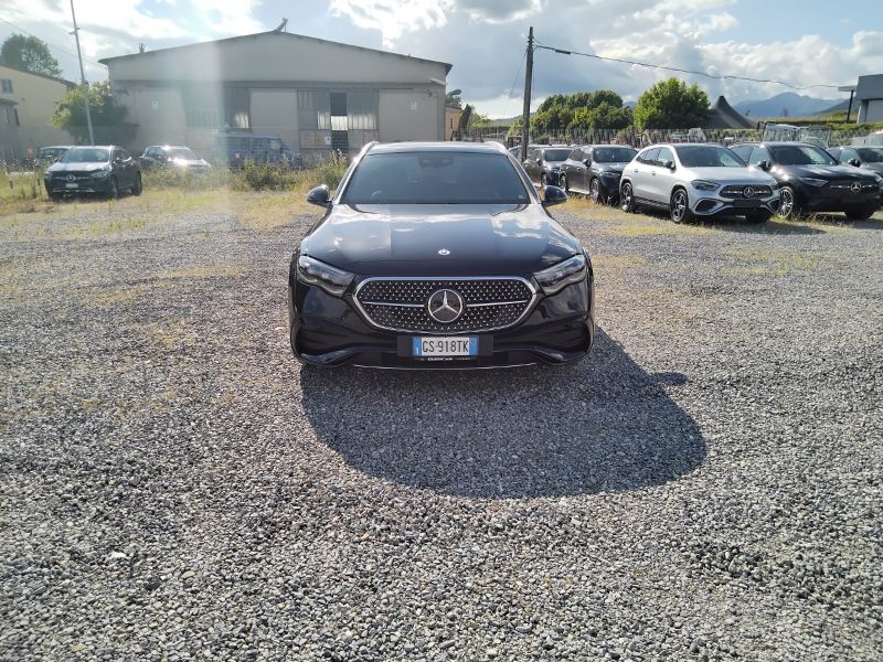 GuidiCar - Mercedes Classe E 2024 E SW 220 d AMG Line Premium Plus auto Usato