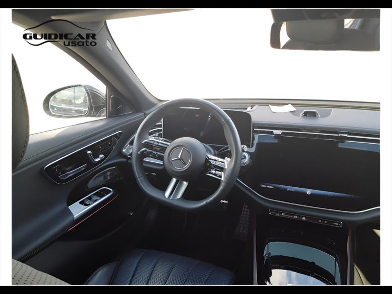 GuidiCar - Mercedes Classe E 2024 E SW 220 d AMG Line Premium Plus auto Usato