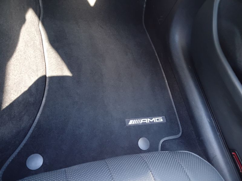 GuidiCar - Mercedes Classe E 2024 E SW 220 d AMG Line Premium Plus auto Usato